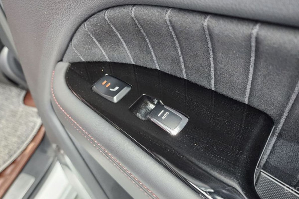 2024 SsangYong Rexton с пробегом 25 138 км