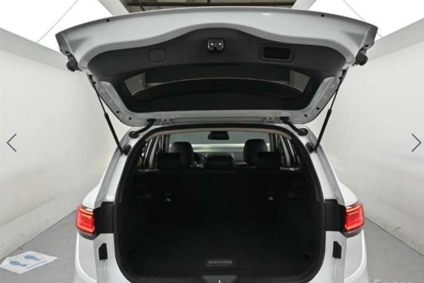 2022 Renault Samsung QM6 с пробегом 83 685 км