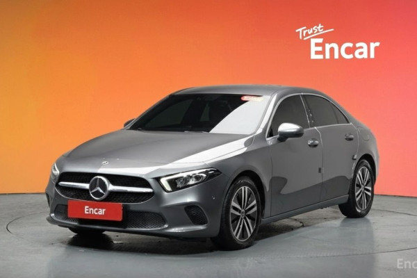 2021 Mercedes-Benz A-Класс с пробегом 54 323 км