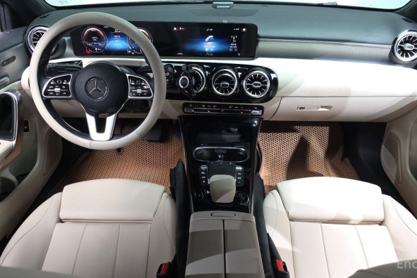2021 Mercedes-Benz A-Класс с пробегом 54 323 км