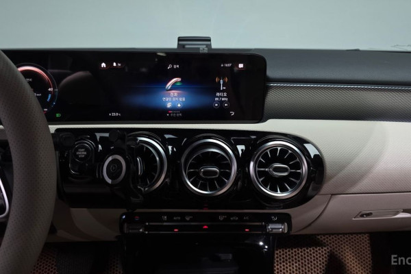 2021 Mercedes-Benz A-Класс с пробегом 54 323 км