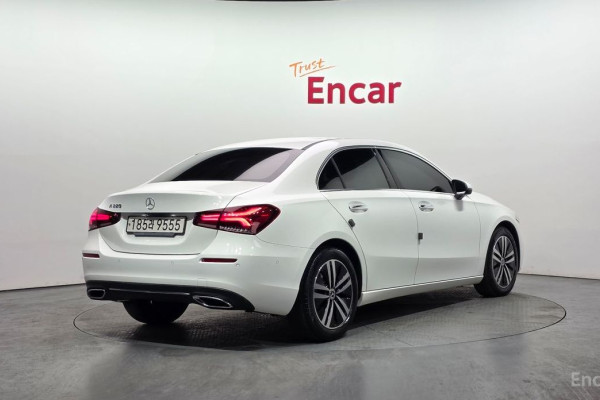 2021 Mercedes-Benz A-Класс с пробегом 57 901 км