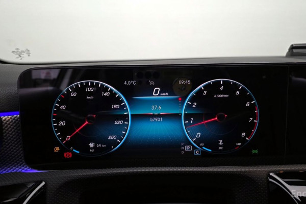 2021 Mercedes-Benz A-Класс с пробегом 57 901 км