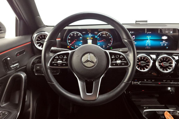 2021 Mercedes-Benz A-Класс с пробегом 99 485 км