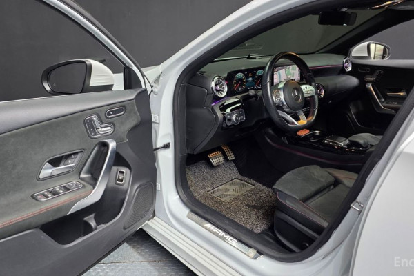 2021 Mercedes-Benz A-Класс с пробегом 75 955 км