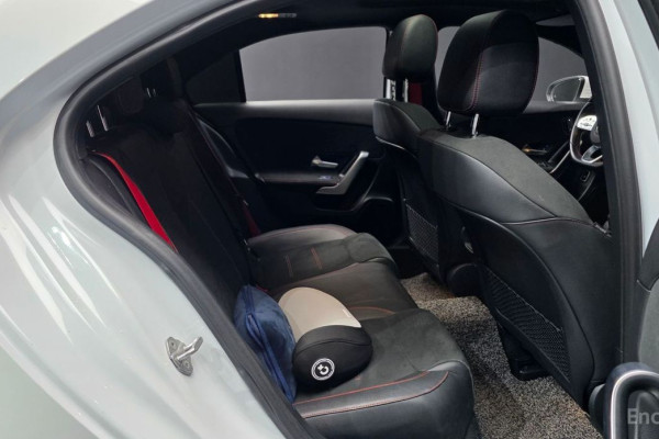 2021 Mercedes-Benz A-Класс с пробегом 75 955 км