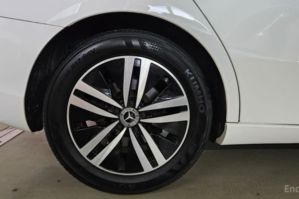 2021 Mercedes-Benz A-Класс с пробегом 106 630 км