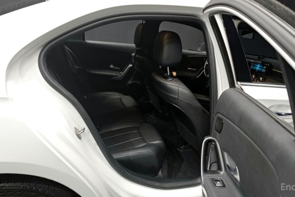 2021 Mercedes-Benz A-Класс с пробегом 113 130 км