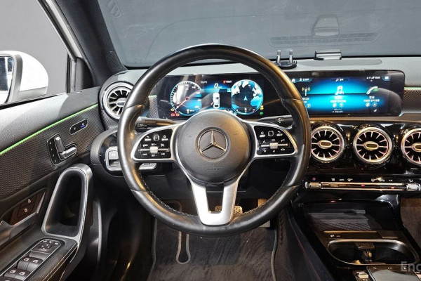 2021 Mercedes-Benz A-Класс с пробегом 113 130 км