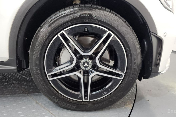 2022 Mercedes-Benz GLC с пробегом 80 949 км