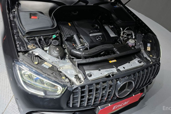 2021 Mercedes-Benz GLC с пробегом 63 466 км