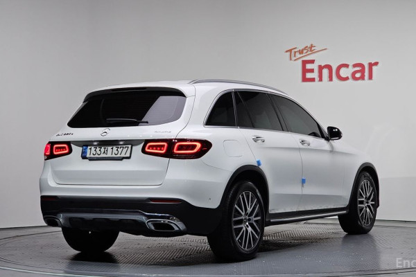 2021 Mercedes-Benz GLC с пробегом 133 000 км