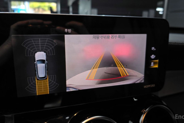 2021 Mercedes-Benz GLC с пробегом 47 606 км