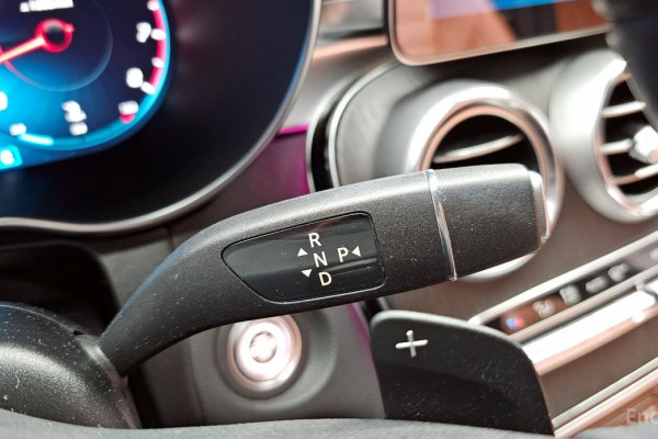 2022 Mercedes-Benz GLC с пробегом 66 827 км