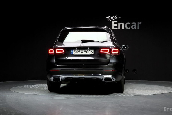 2022 Mercedes-Benz GLC с пробегом 58 929 км