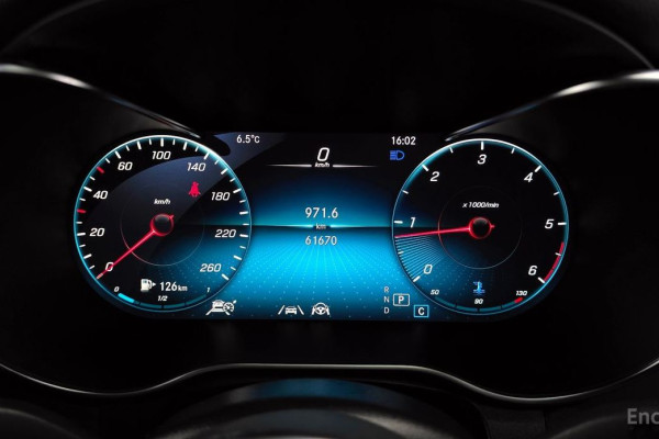 2021 Mercedes-Benz GLC с пробегом 61 670 км