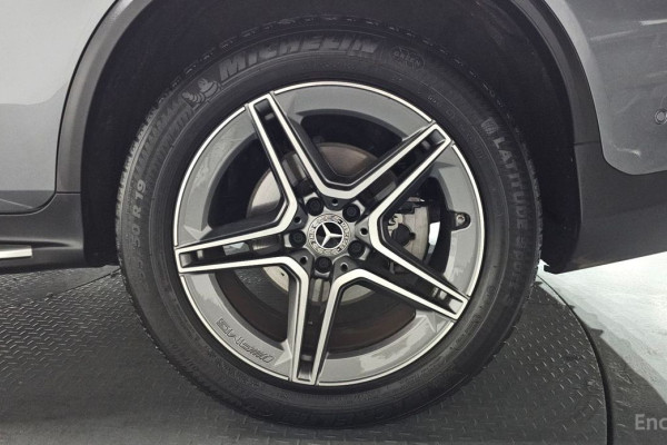 2021 Mercedes-Benz GLC с пробегом 49 241 км