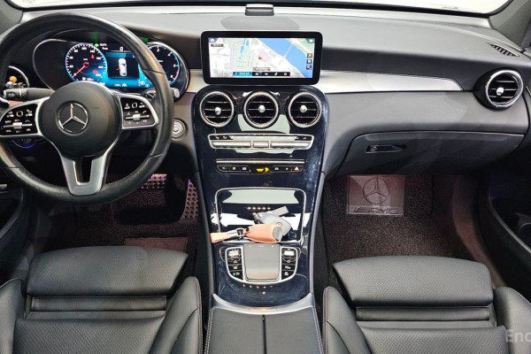 2021 Mercedes-Benz GLC с пробегом 49 241 км