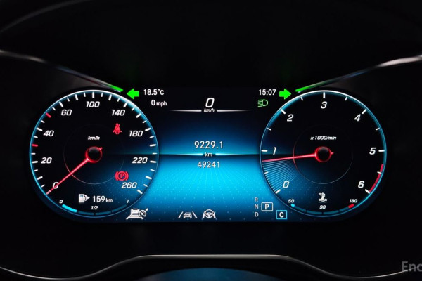 2021 Mercedes-Benz GLC с пробегом 49 241 км