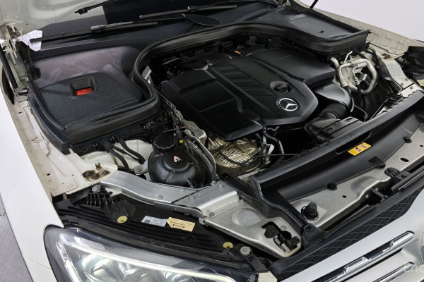 2021 Mercedes-Benz GLC с пробегом 96 298 км