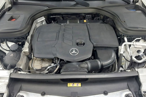 2021 Mercedes-Benz GLC с пробегом 47 029 км