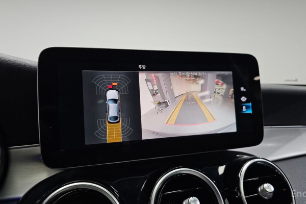 2021 Mercedes-Benz GLC с пробегом 49 241 км