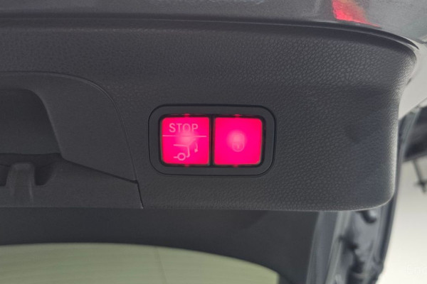 2021 Mercedes-Benz GLC с пробегом 49 241 км