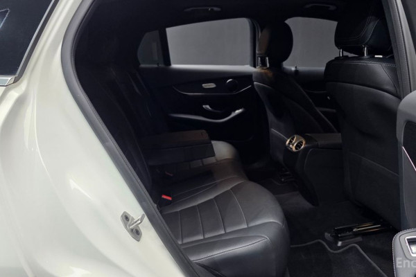 2021 Mercedes-Benz GLC с пробегом 49 309 км