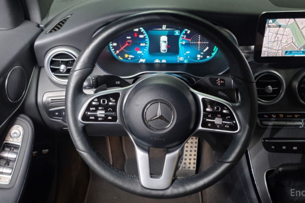2021 Mercedes-Benz GLC с пробегом 49 309 км