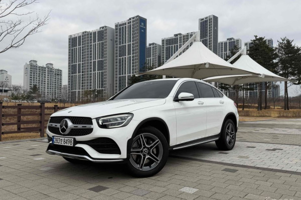 2022 Mercedes-Benz GLC с пробегом 128 000 км