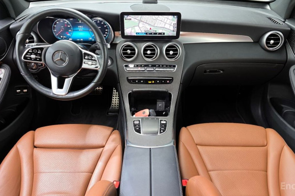 2021 Mercedes-Benz GLC с пробегом 66 121 км