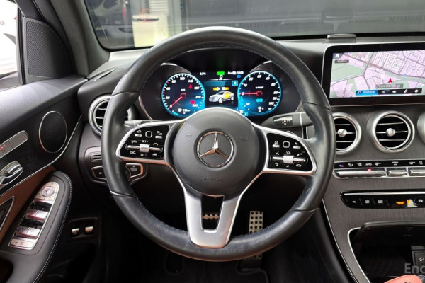 2021 Mercedes-Benz GLC с пробегом 66 121 км