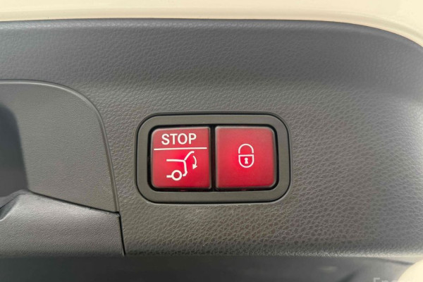 2022 Mercedes-Benz GLC с пробегом 128 000 км