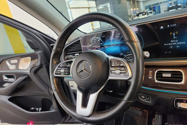 2022 Mercedes-Benz GLE с пробегом 84 904 км