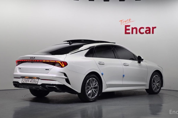 2021 Kia K5 с пробегом 63 746 км