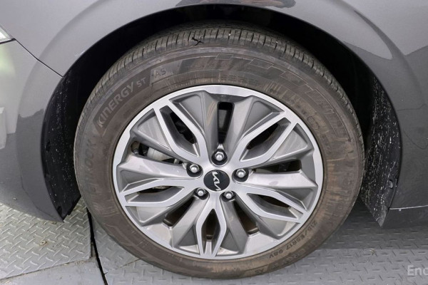 2022 Kia K5 с пробегом 103 787 км