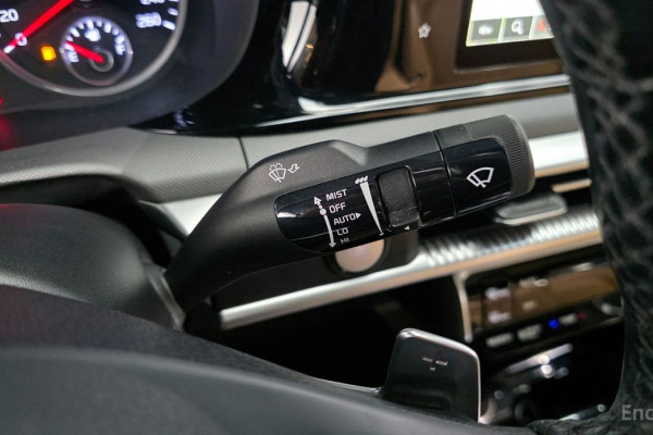 2022 Kia K5 с пробегом 103 787 км