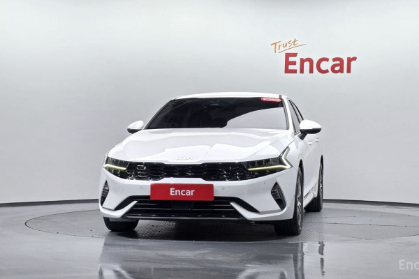 2022 Kia K5 с пробегом 39 891 км