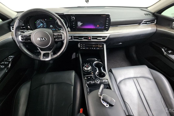 2021 Kia K5 с пробегом 100 677 км