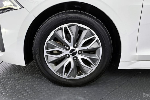 2022 Kia K5 с пробегом 39 891 км