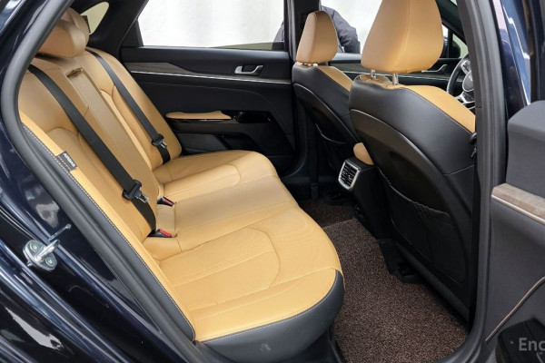 2022 Kia K5 с пробегом 83 833 км