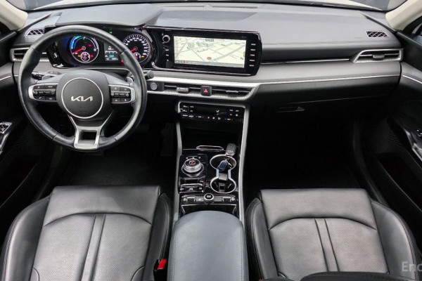 2022 Kia K5 с пробегом 39 891 км