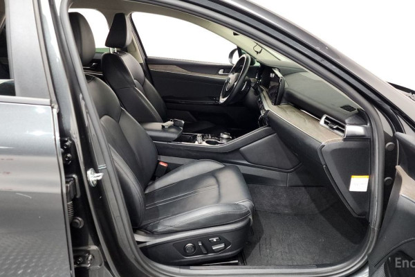 2021 Kia K5 с пробегом 100 677 км