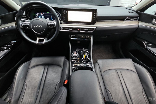 2022 Kia K5 с пробегом 30 675 км