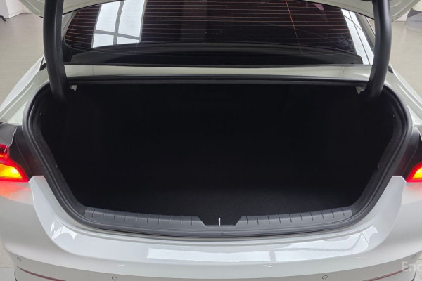 2021 Kia K5 с пробегом 117 356 км