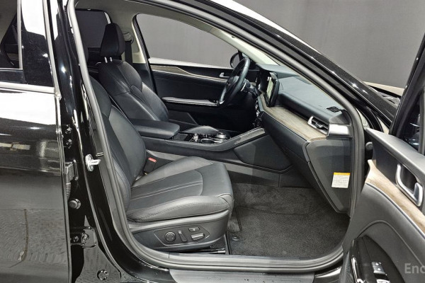 2022 Kia K5 с пробегом 30 675 км