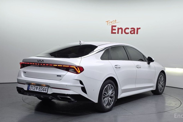 2021 Kia K5 с пробегом 54 901 км