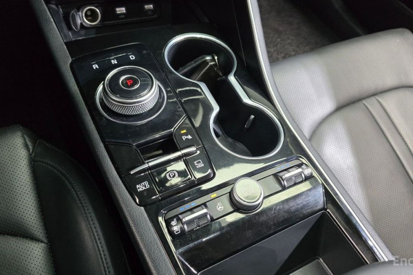 2022 Kia K5 с пробегом 118 975 км