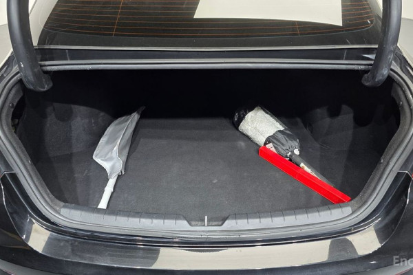 2022 Kia K5 с пробегом 118 975 км