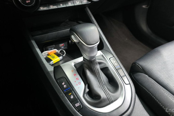 2021 Kia K3 с пробегом 84 606 км